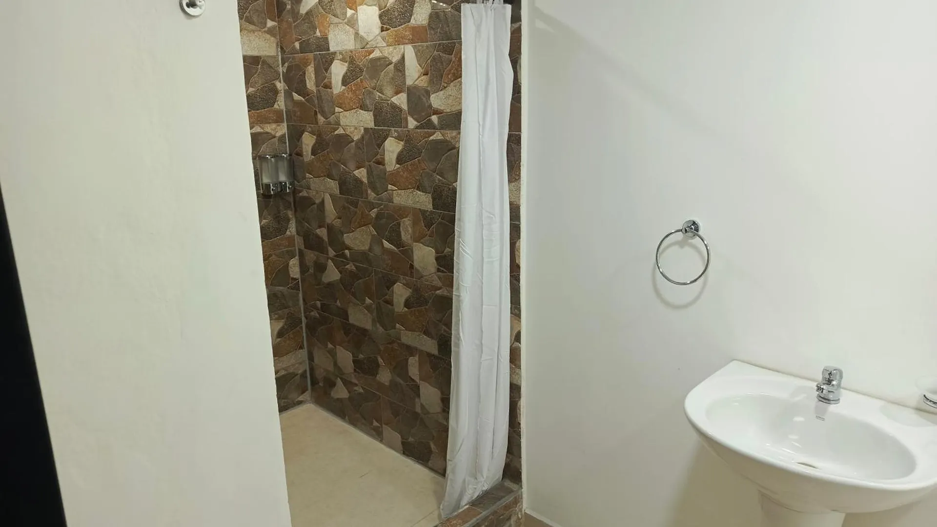 Casa R&A El Renacimiento Bed & Breakfast Cuenca